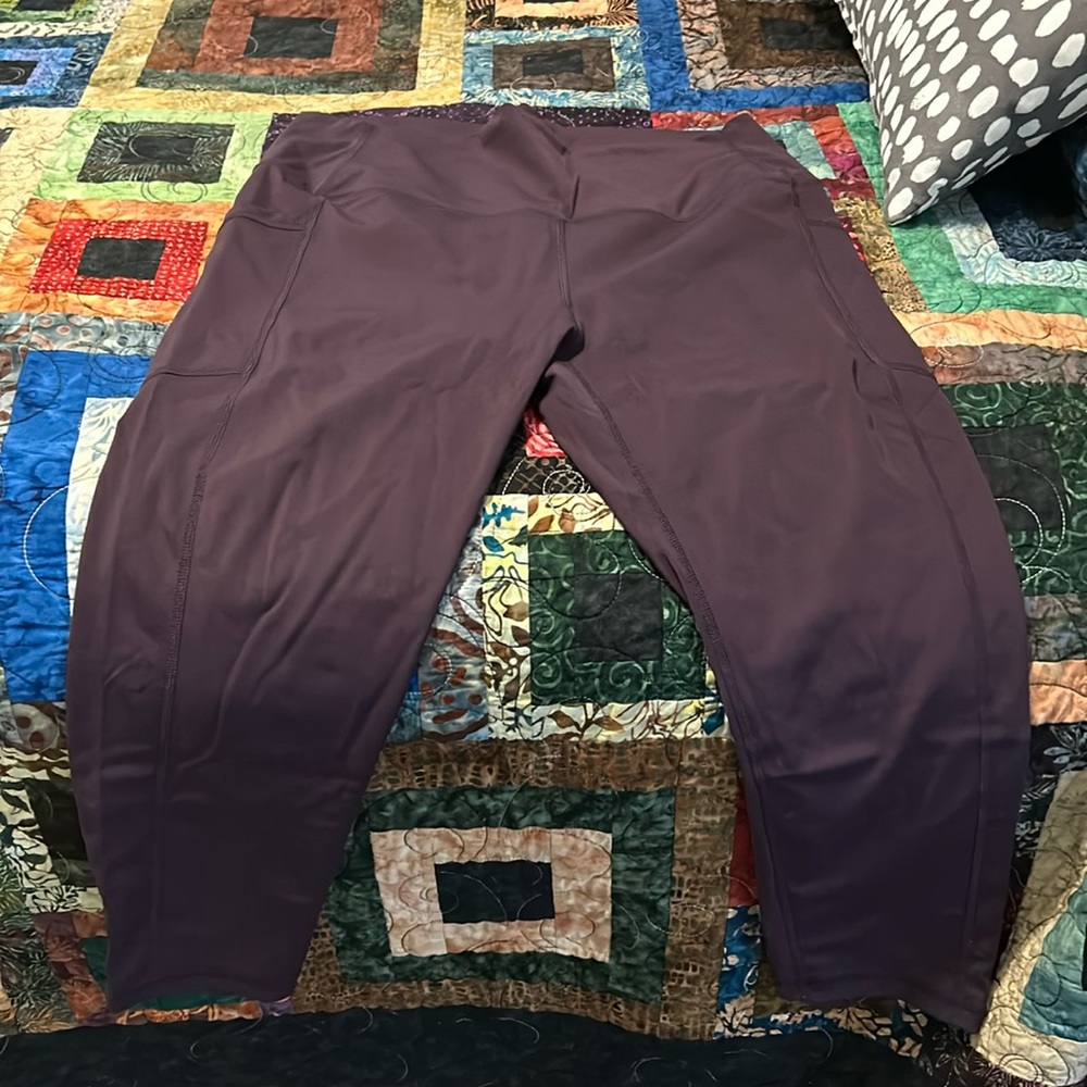 Zyia high waisted leggings